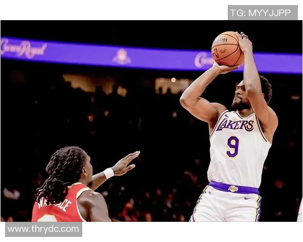 湖人唯一亮点!惨败20分布朗尼却轰9分2助,正负值+4球队输了他没输 湖人唯一亮点!惨败20分布朗尼却轰9分2助,正负值+4球队输了他没输