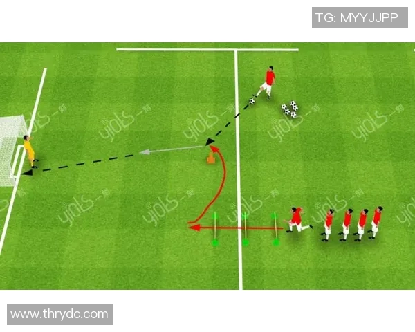 射门技巧全面解析提升进攻效率让你成为足球场上的得分利器